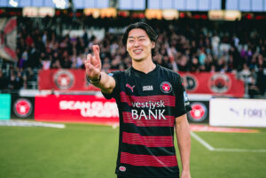 โชคยูซอง-chair