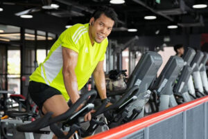 กวินทร์-ธรรมสัจจานันท์-bad