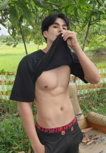 Tao-Nadtaworn-(4) Tao-Nadtaworn-(4)