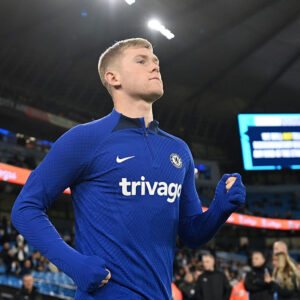 ลูอิส-ฮอลล์-(15)