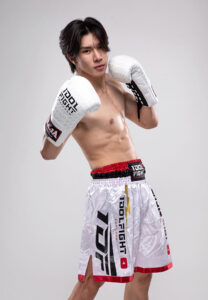 หล่งซื่อ-ลี-(1)