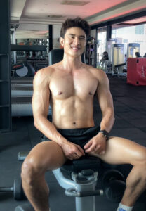 Apiwat-M-Em-(7) Apiwat-M-Em-(7)