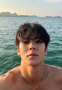 ริว-วชิรวิชญ์-(3) ริว-วชิรวิชญ์-(3)