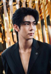 ริว-วชิรวิชญ์-(4) ริว-วชิรวิชญ์-(4)