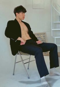 Henry-(4) Henry-(4)