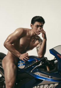 Phan-Nhat-V-(6) Phan-Nhat-V-(6)