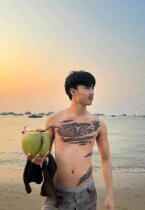 ปอม-ปาร์คเกอร์-(11)