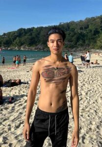 ปอม-ปาร์คเกอร์-(6)