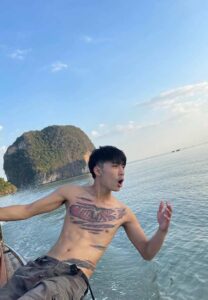 ปอม-ปาร์คเกอร์-(9)