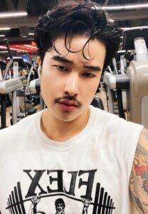 บัณฑิต-แสงปัญญาเลิศ-(2)