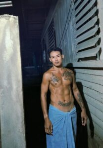 earthxchls07-032-Adorable