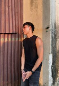 Varis-Kamthornthip-025-Dazzling