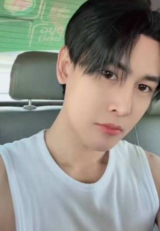 ภาพบุคคลประกอบหัวข้อ รูปแบบการทำงานของอินฟลูเอนเซอร์สายขาย